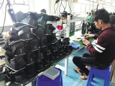 山寨VR眼鏡調(diào)查:被工人稱為10元電子垃圾的VR產(chǎn)品是否還有錢賺?