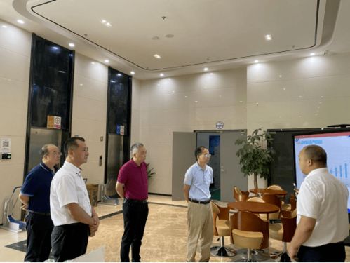 縣政協(xié)到園區(qū)調(diào)研 聚集創(chuàng)新人才引領(lǐng)實體經(jīng)濟轉(zhuǎn)型升級